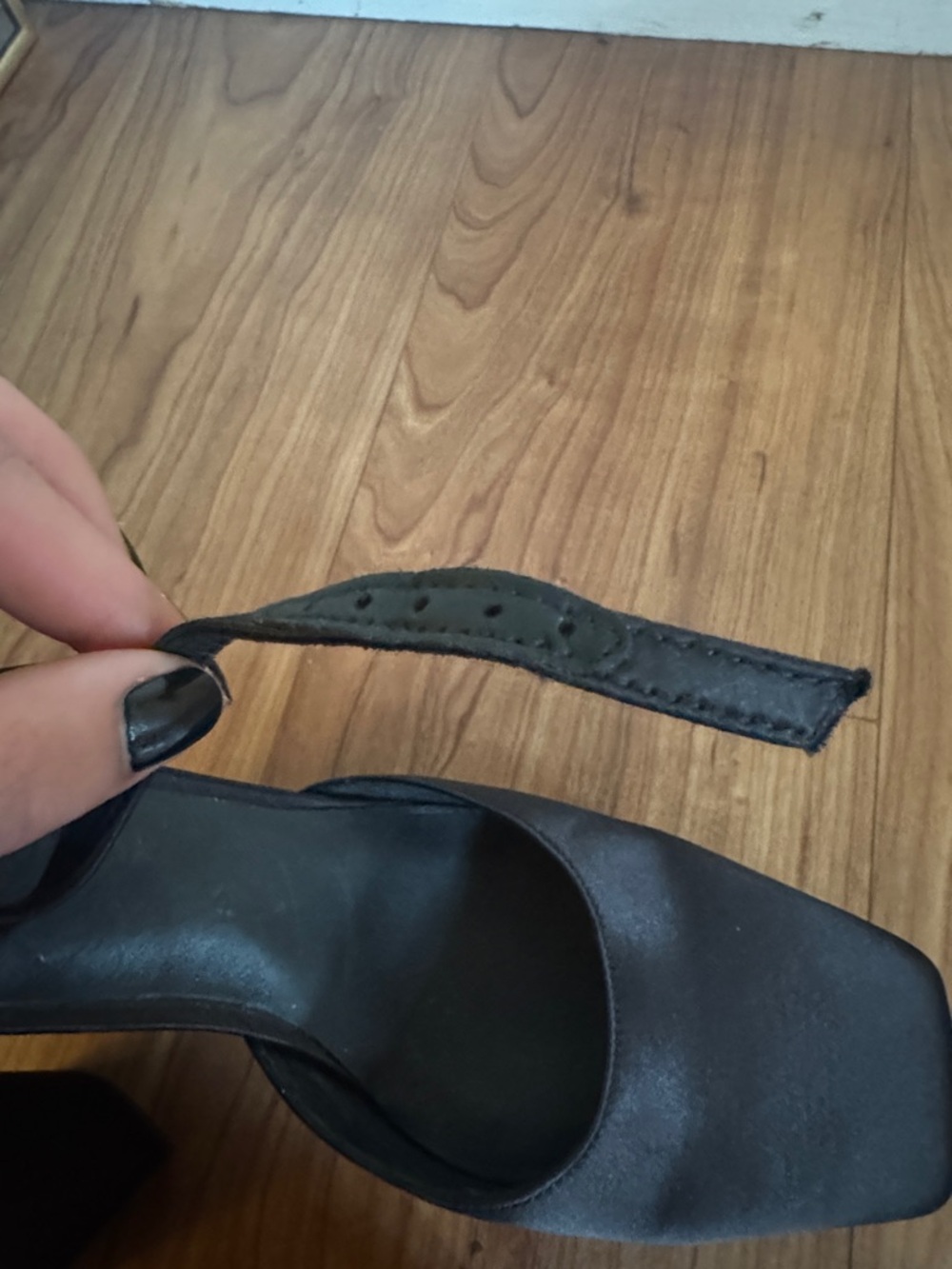 Jeffrey Campbell satin high heels - Picture 5 of 5